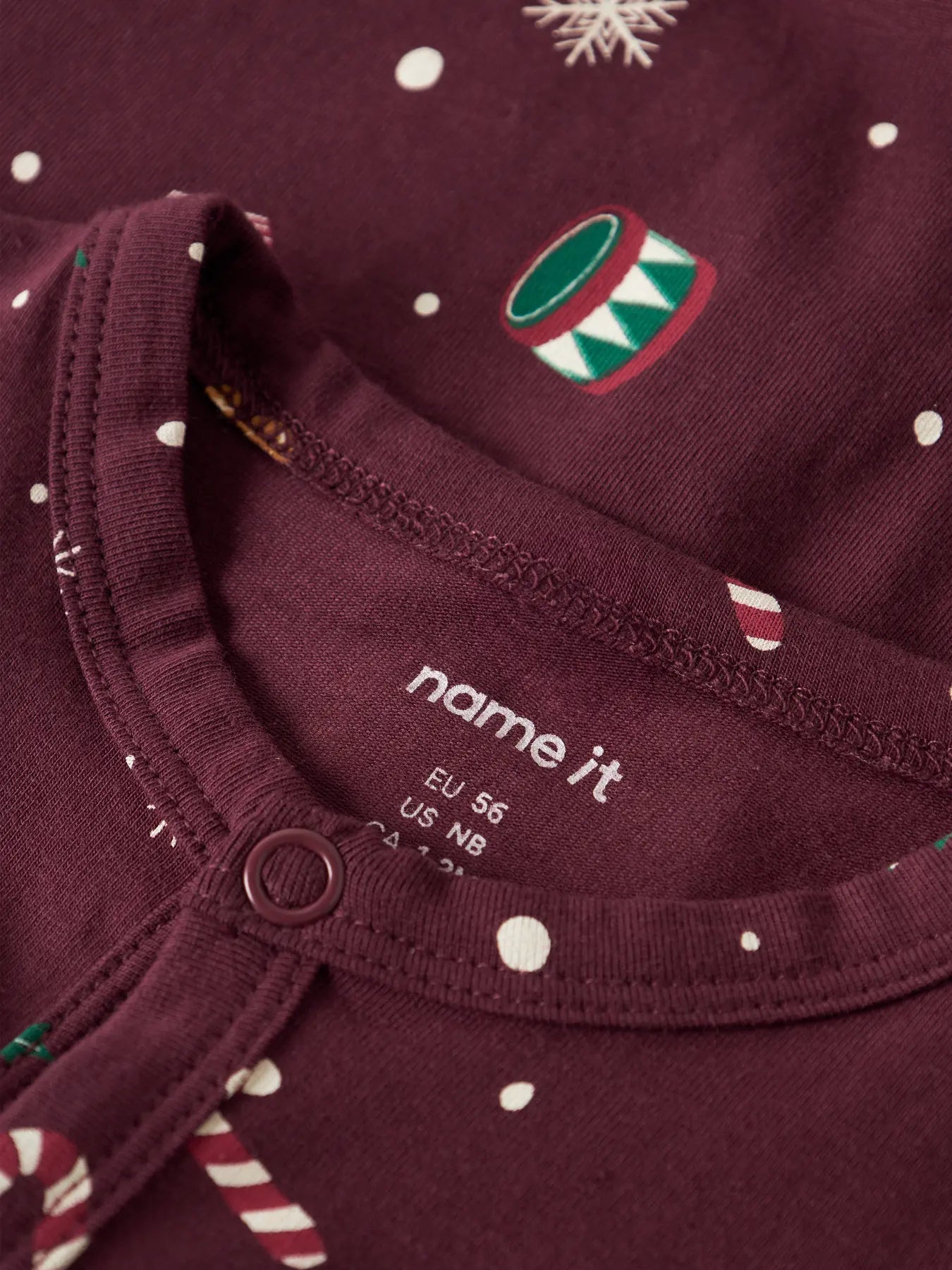 Name it Jul Natdragt Vismas