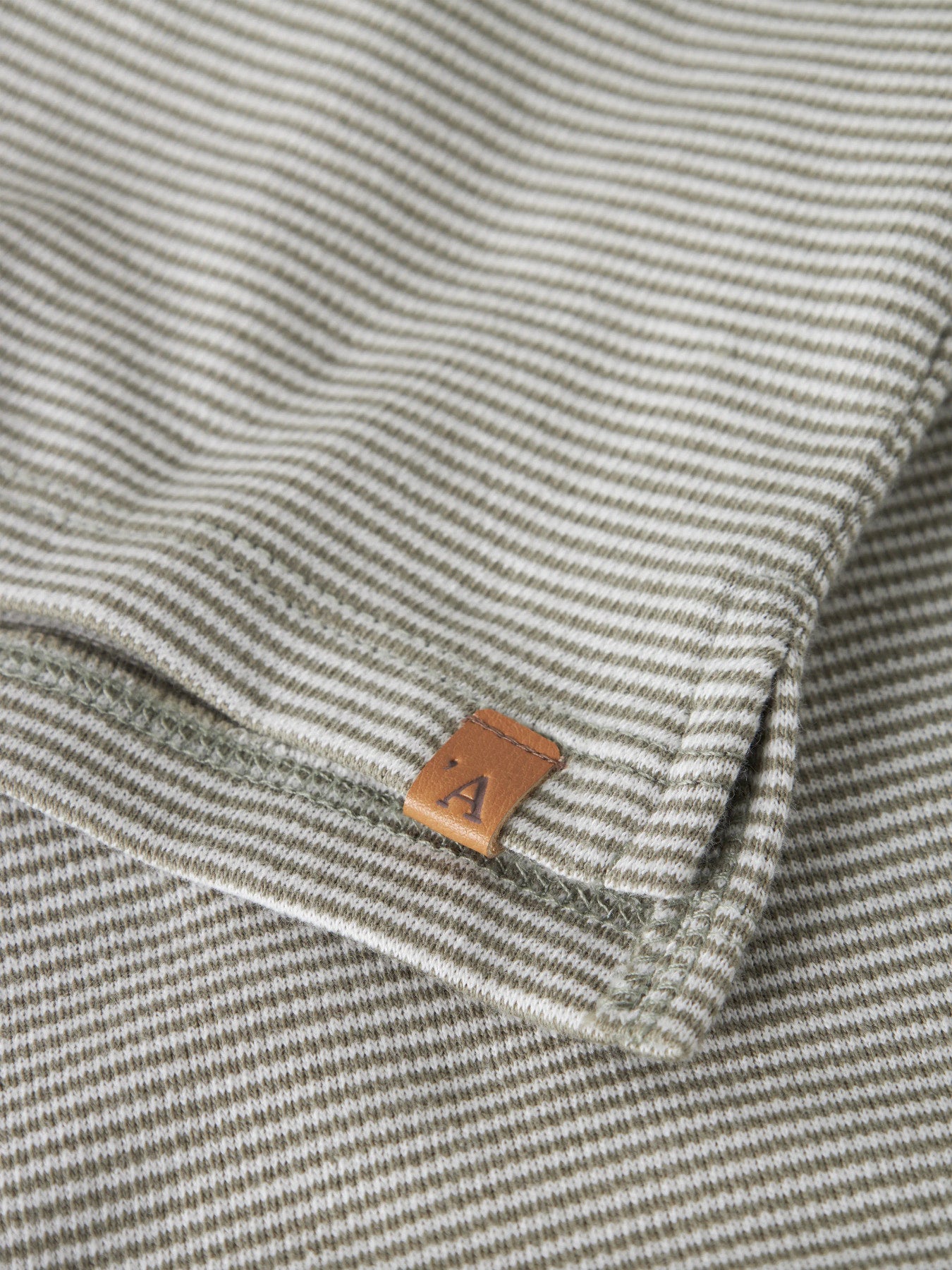 Lil' Atelier T-shirt Feng