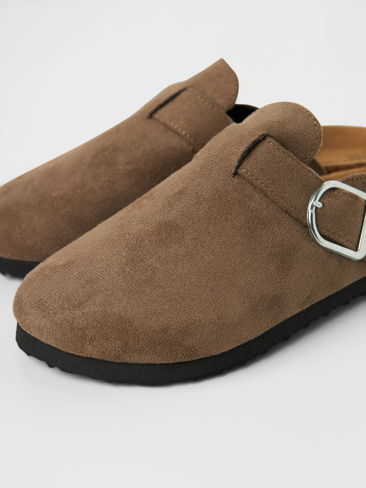Name it Sandaler Avery Mules
