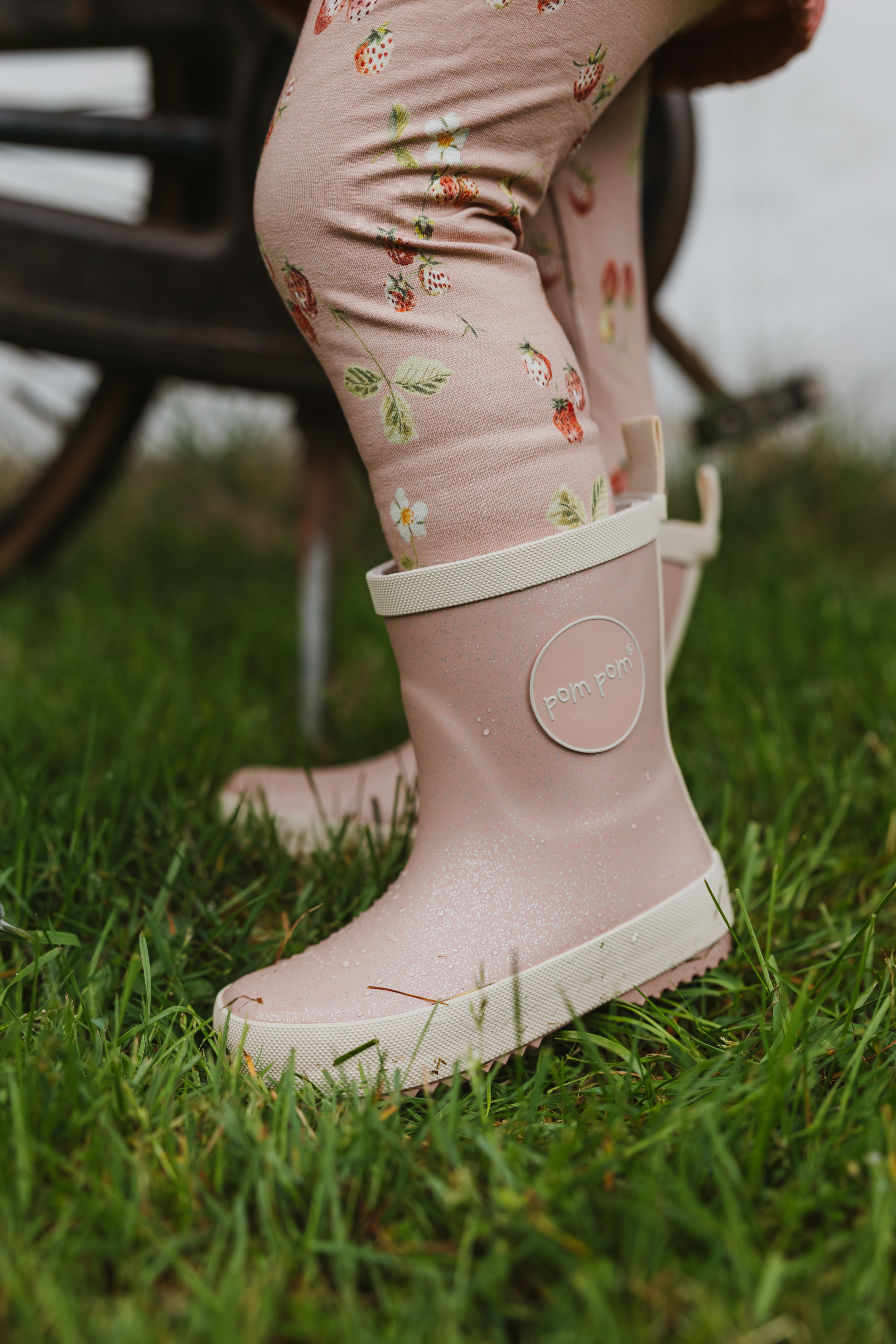 Pom Pom Rubber Boots