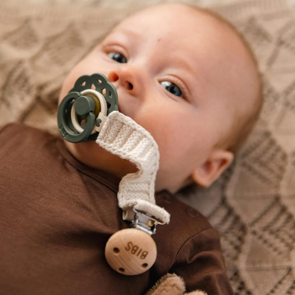 Bibs Pacifier Cord Knitted