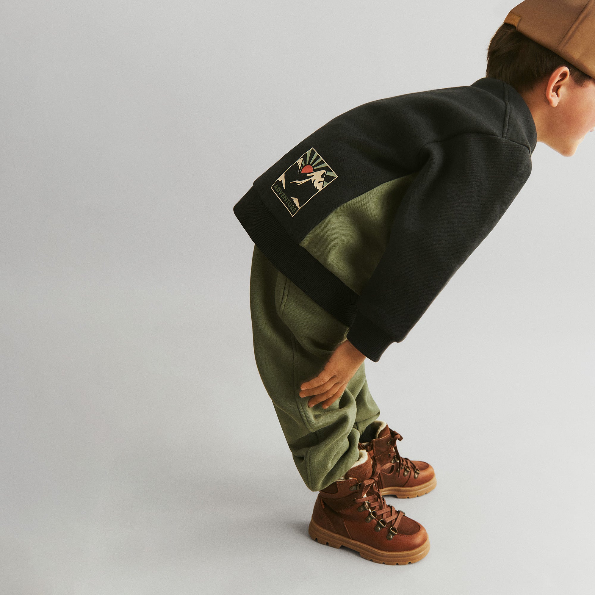 Wheat Sweatshirt Ellis Block