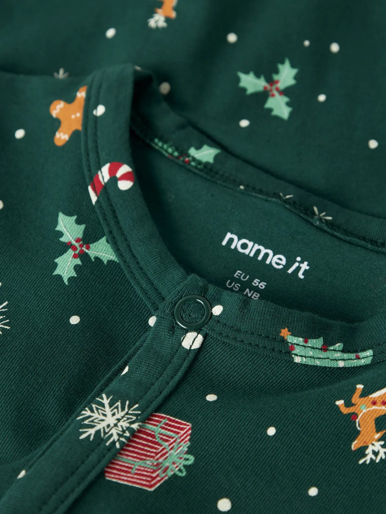 Name it Jul Natdragt Vismas